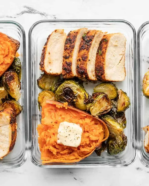 Pollo alla piastra con verdure arrosto
